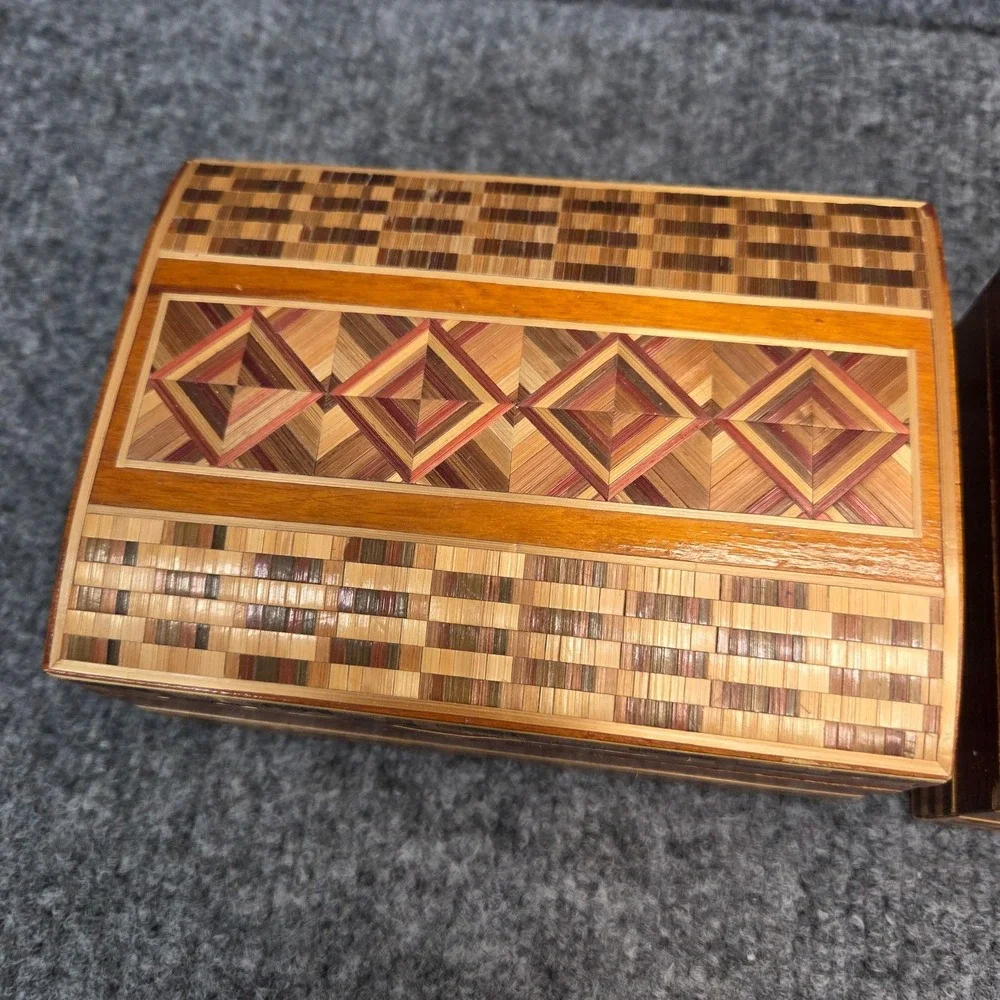 2 Vintage Hand Carved Wooden Trinket Box with‎ Straw Ornament USSR RUSSIA
